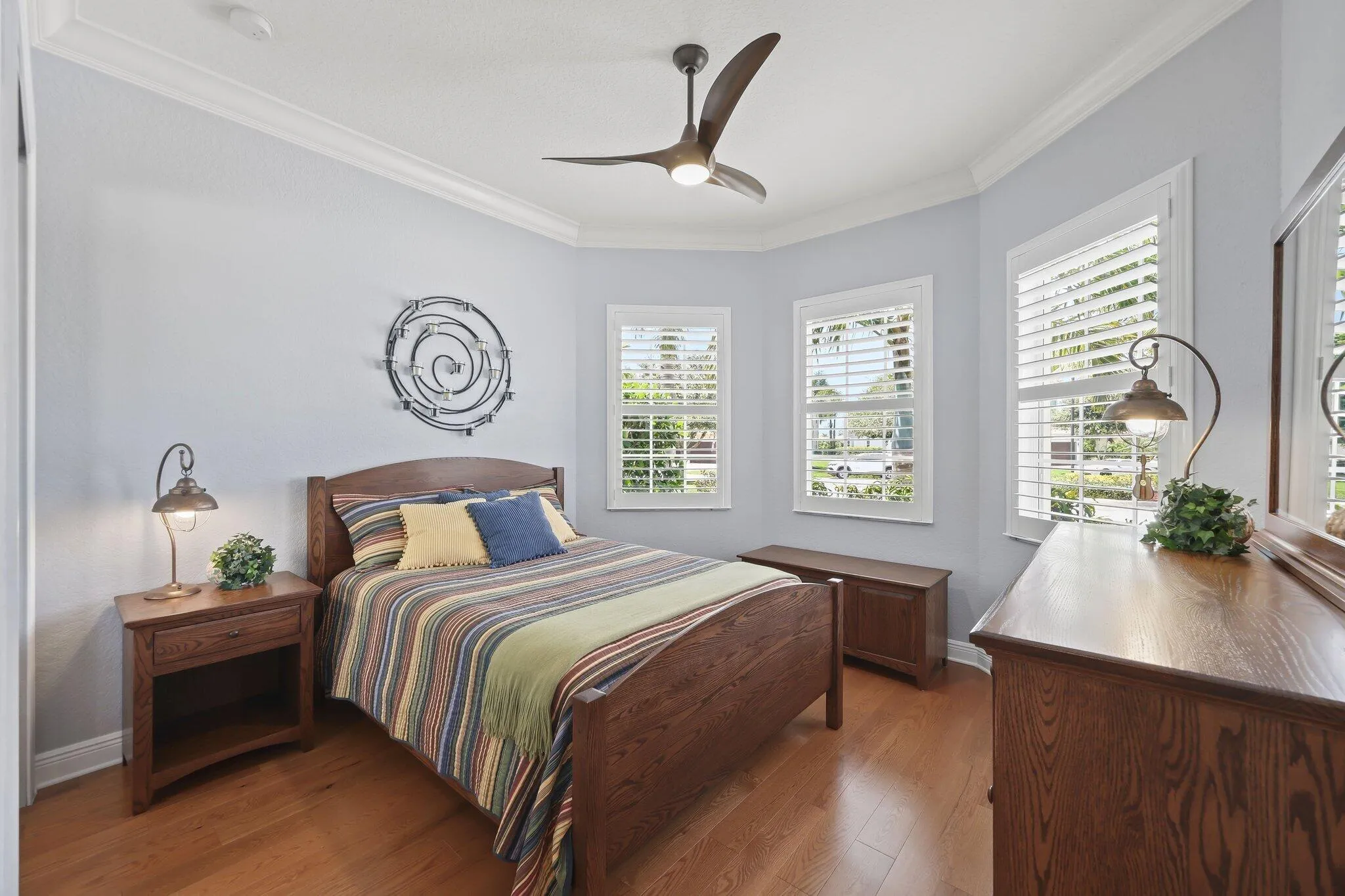 Guest bedroom 1