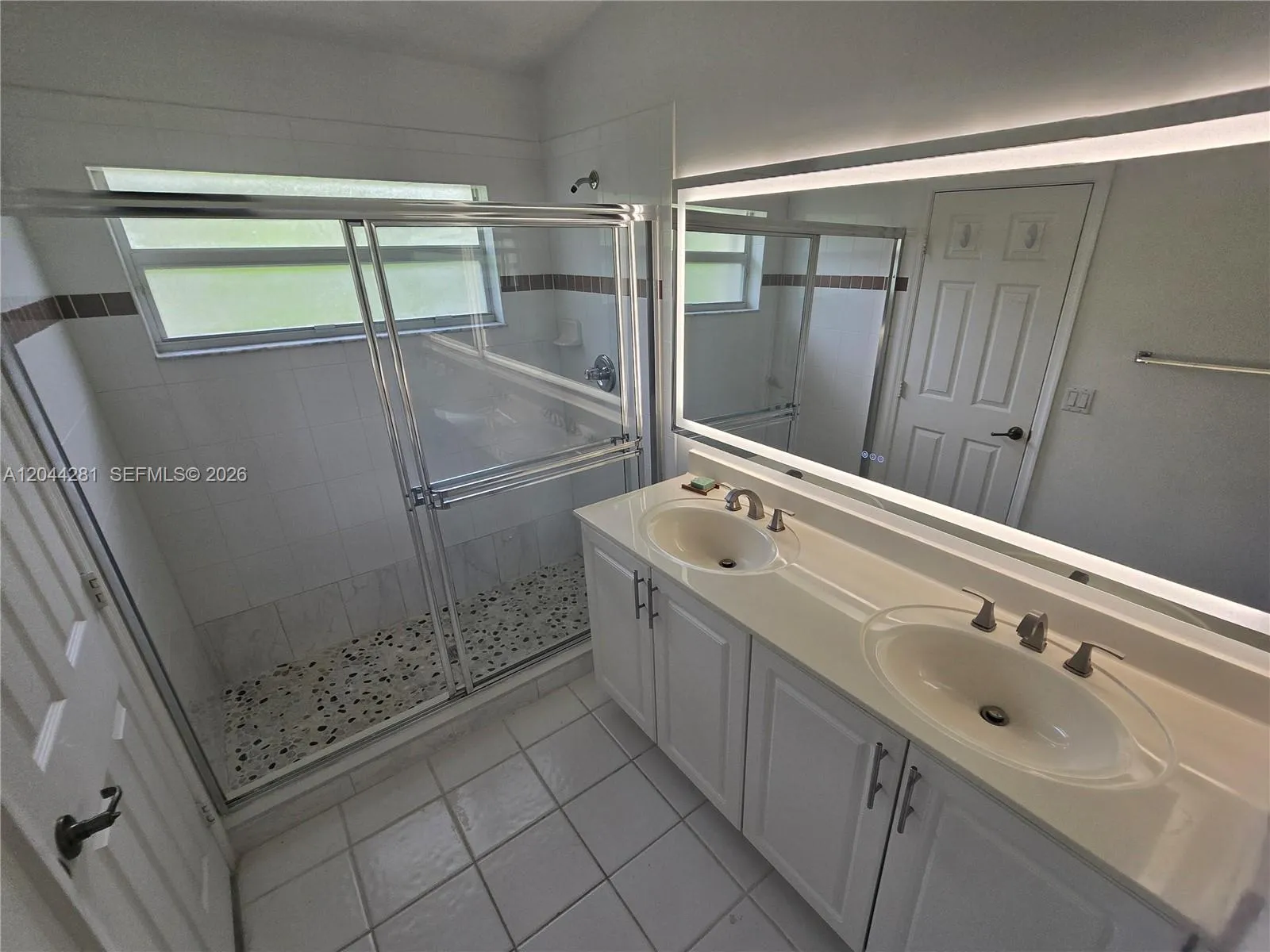 Property photo 46
