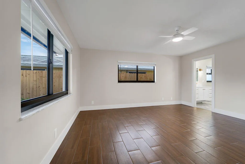 11910ButternutStreet18-1