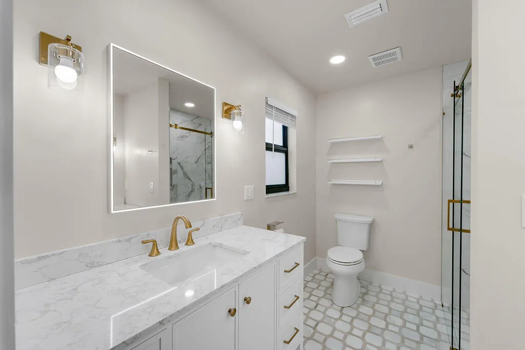 11910ButternutStreet20-1
