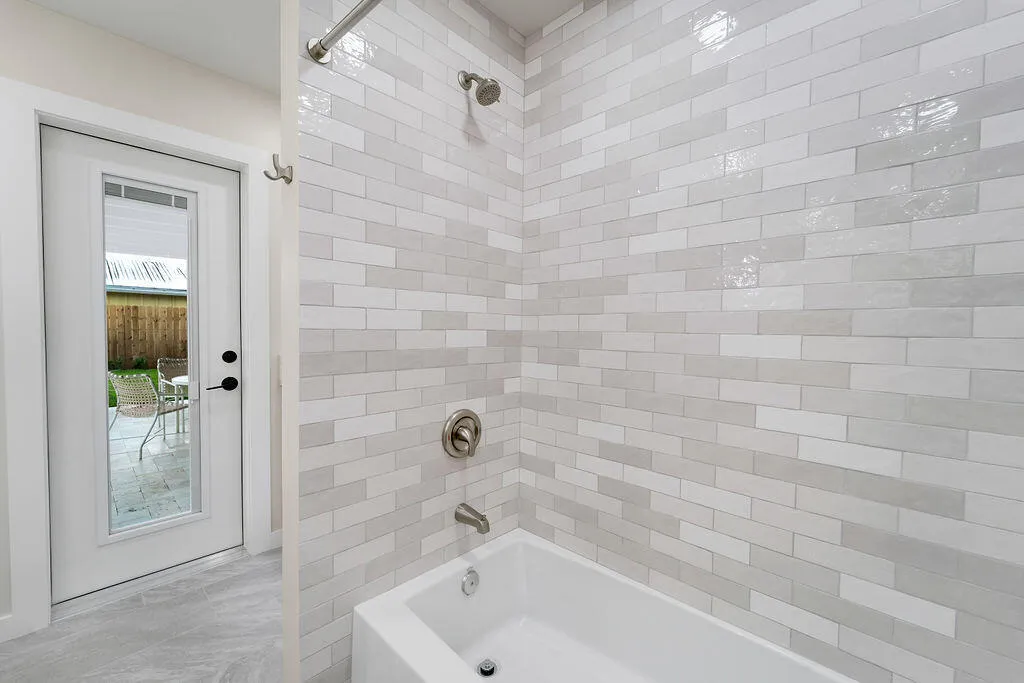 11910ButternutStreet11-1