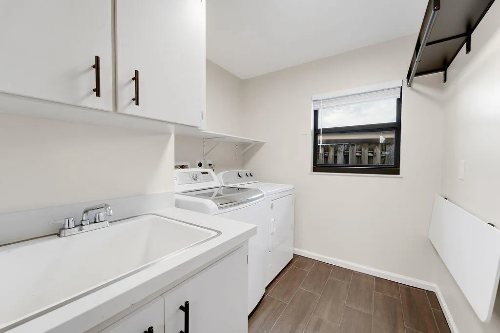 11910ButternutStreet12-1