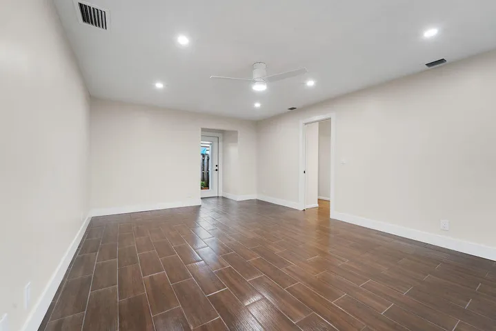11910ButternutStreet7-1