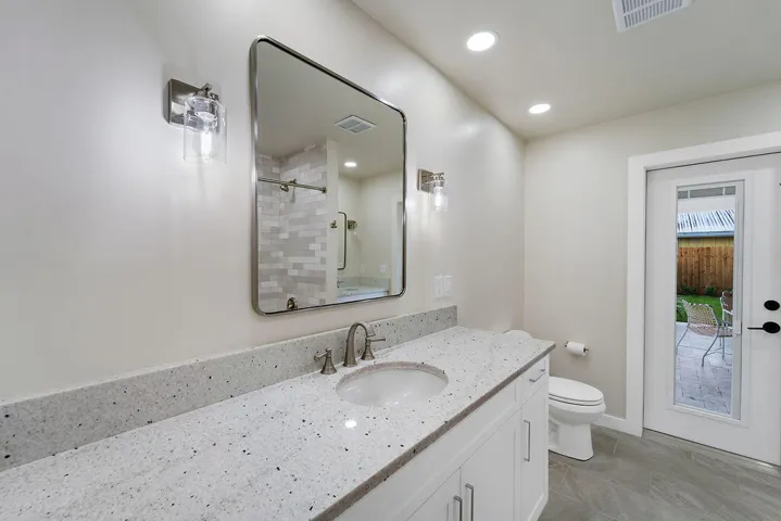 11910ButternutStreet9-1