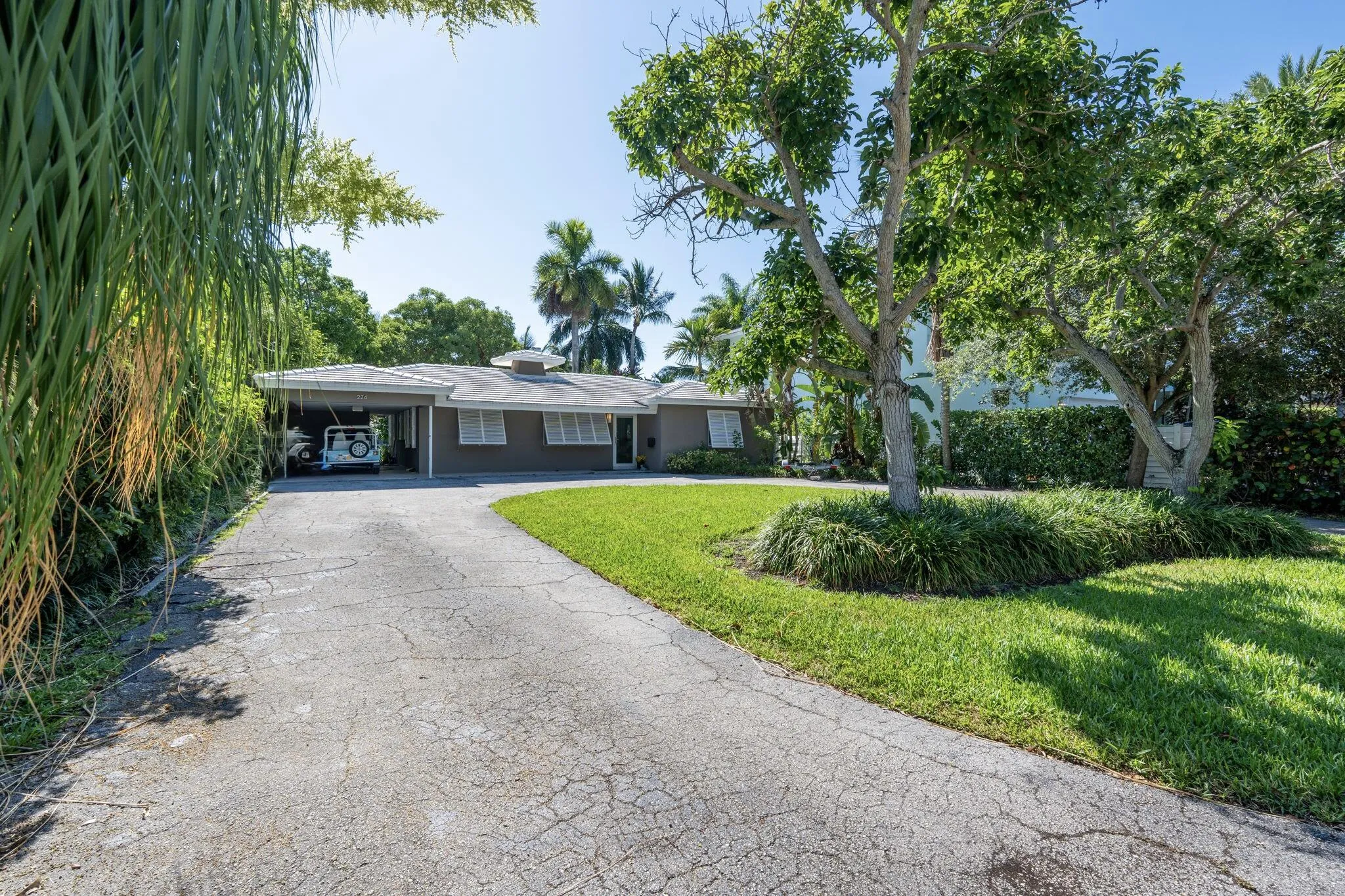 5-web-or-mls-A7407698