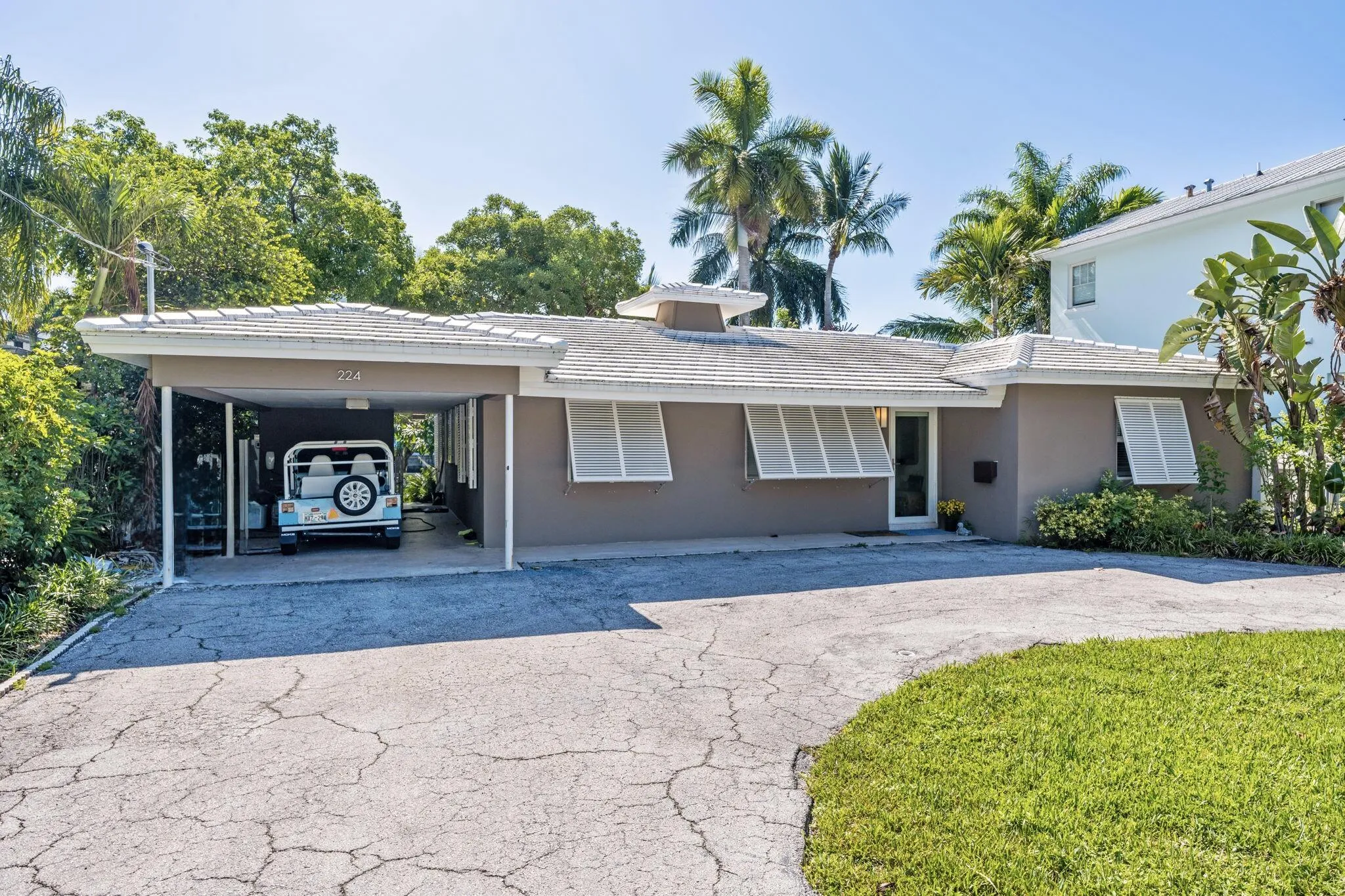 2-web-or-mls-A7407691