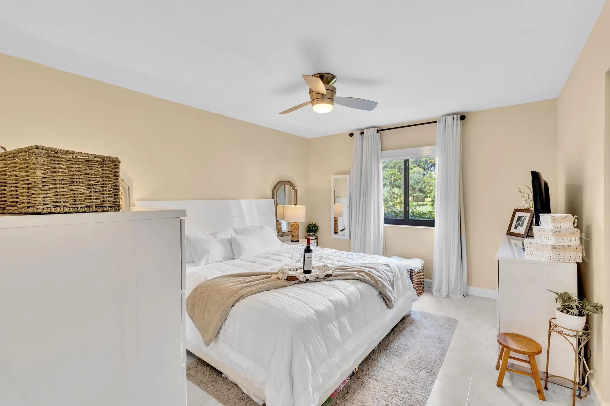 Main bedroom