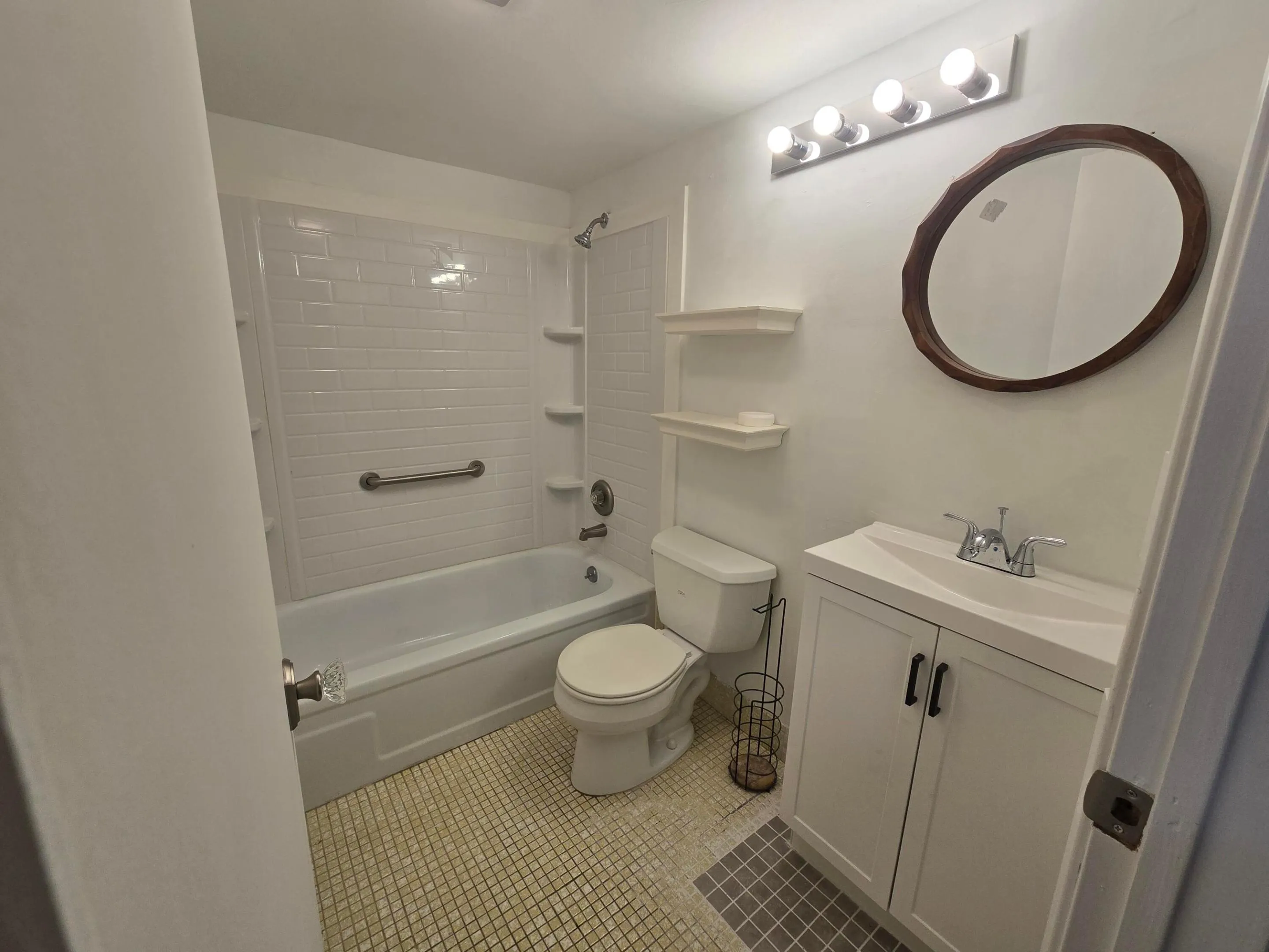 227 Bath 1