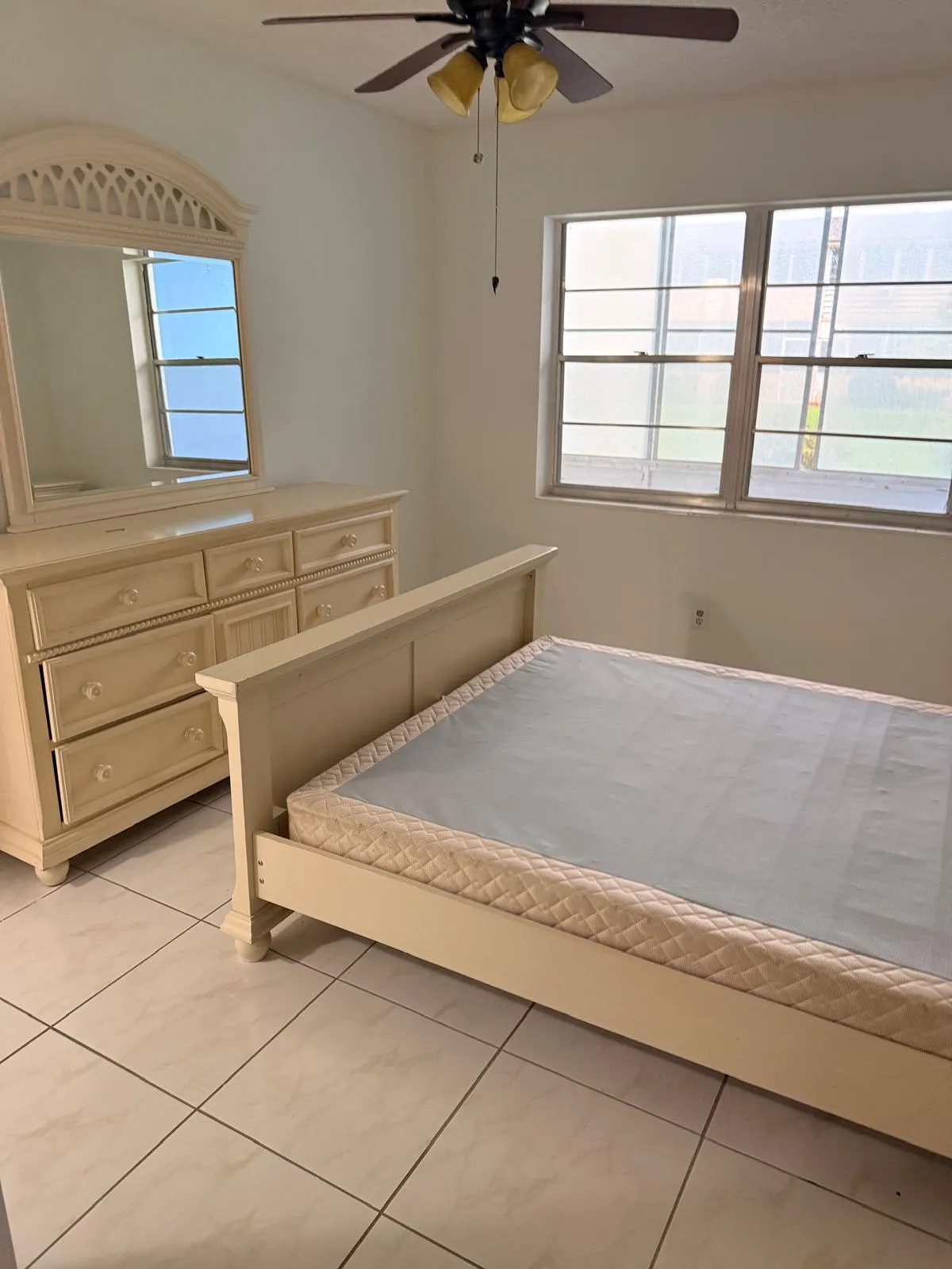 227 Bed 1 - 2