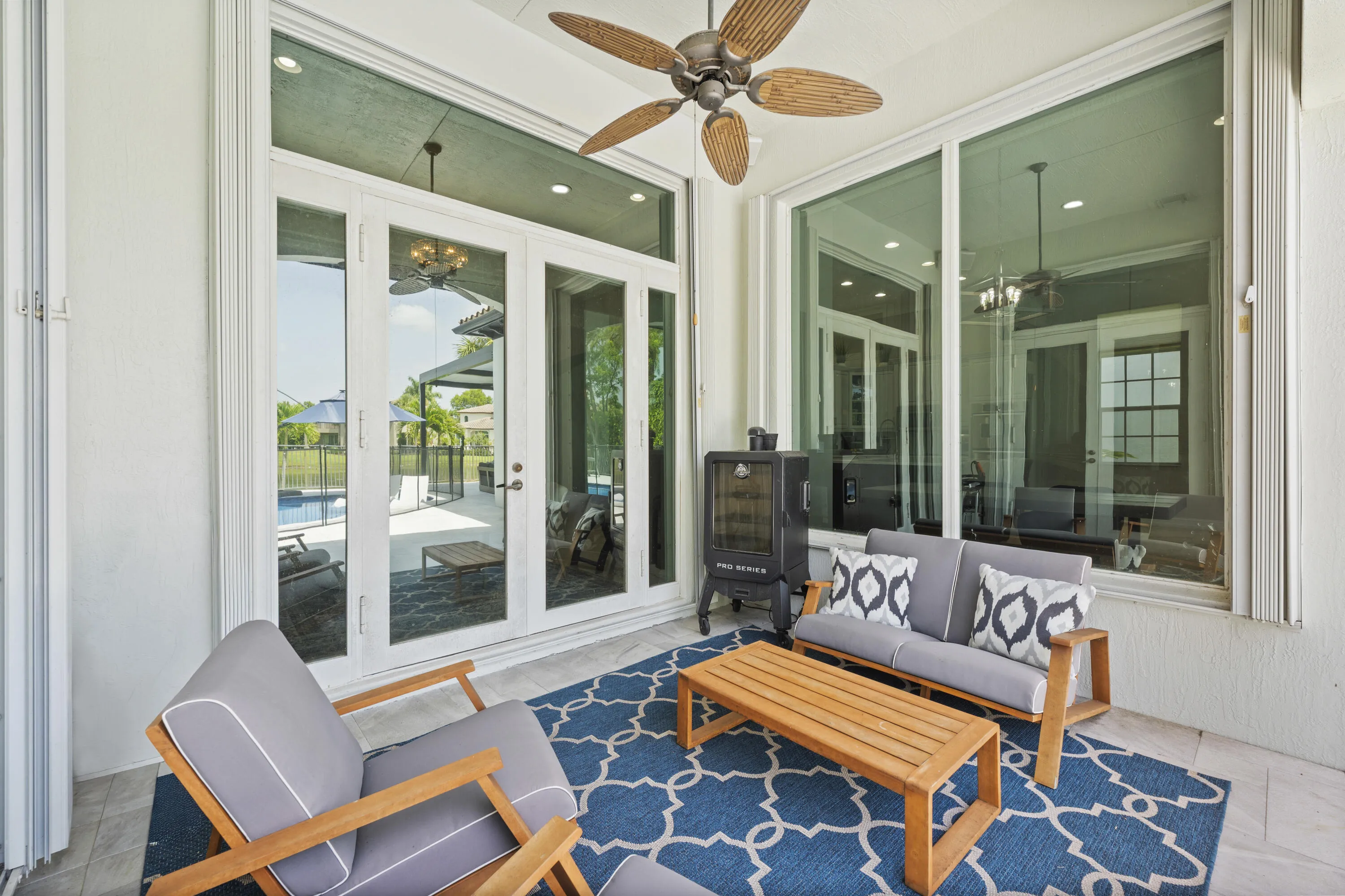 patio screened