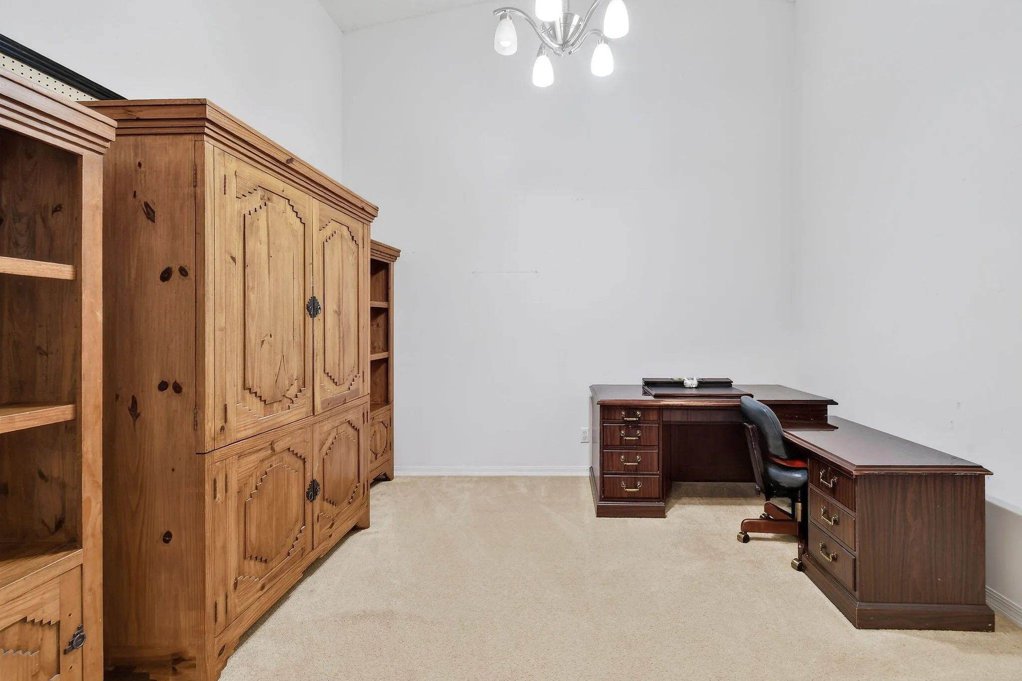 9442BridgeportDr(31)