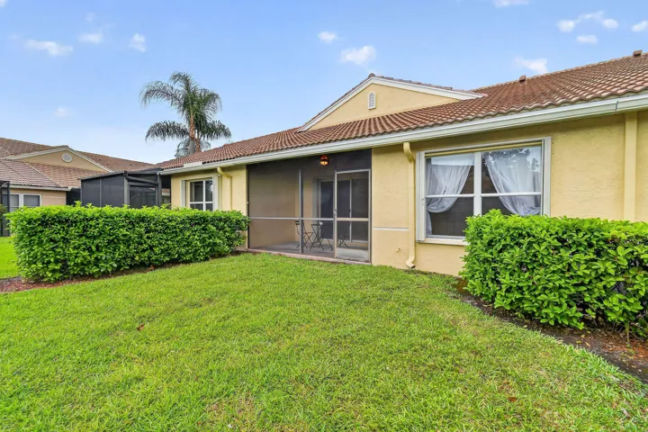 9442BridgeportDr(45)