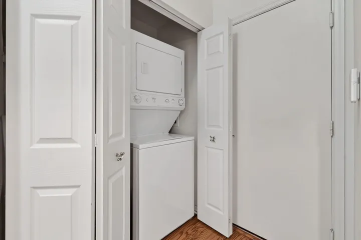 9442BridgeportDr(24)