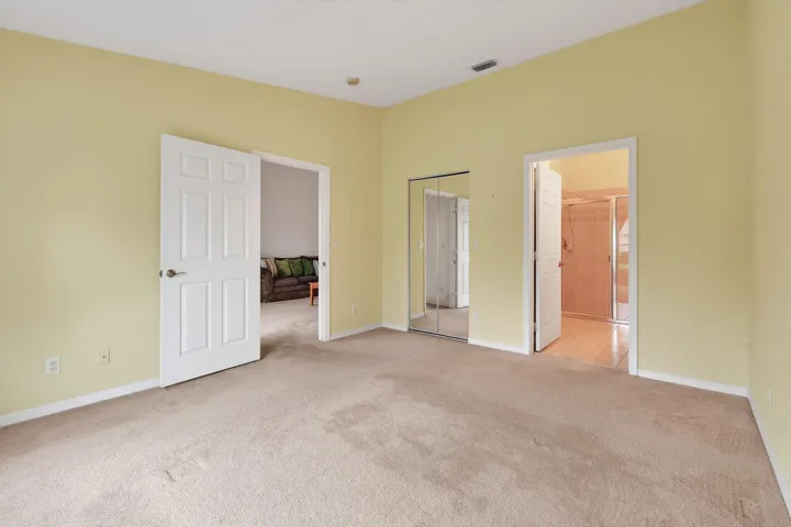 9442BridgeportDr(27)