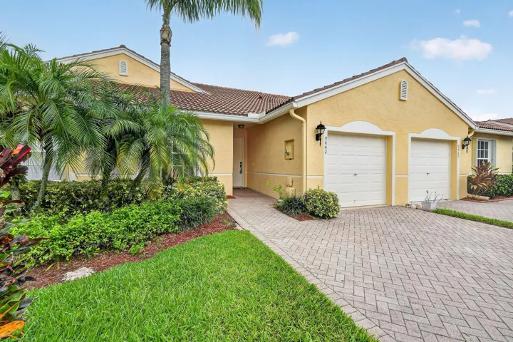 9442BridgeportDr(4)