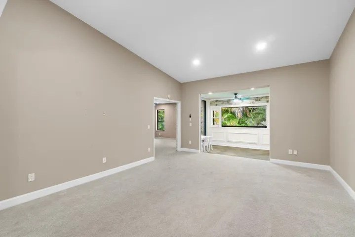 Vaulted ceiling and recessed lighting
