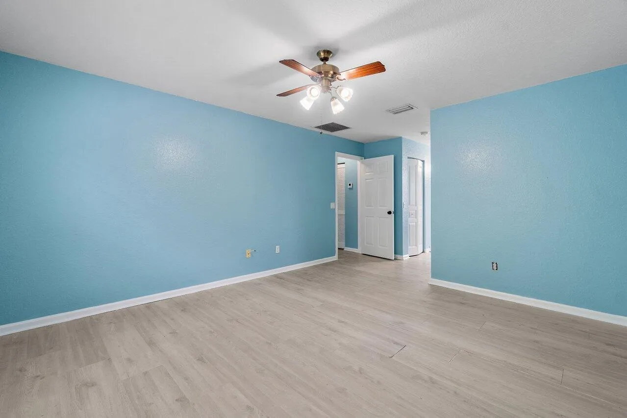 029-5453QueenshipCourt-Greenacres-FL-334