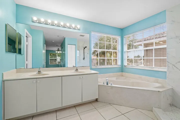 030-5453QueenshipCourt-Greenacres-FL-334