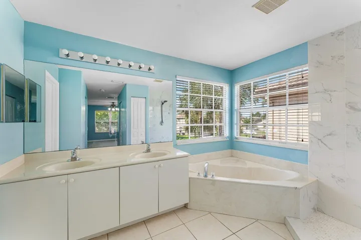 032-5453QueenshipCourt-Greenacres-FL-334