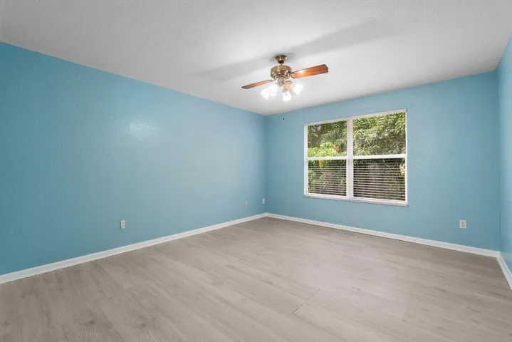 028-5453QueenshipCourt-Greenacres-FL-334