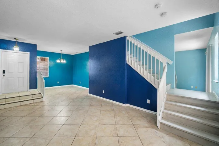 011-5453QueenshipCourt-Greenacres-FL-334