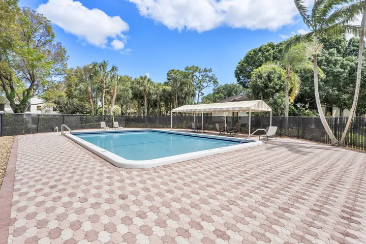 4373 Carambola Cir N_048