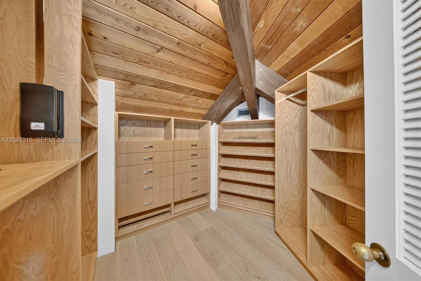 Property photo 45
