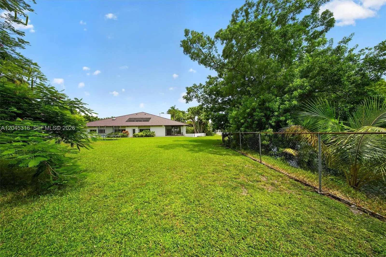 Property photo 60
