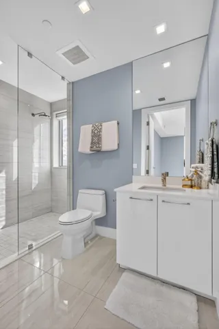 BATH ROOM 2