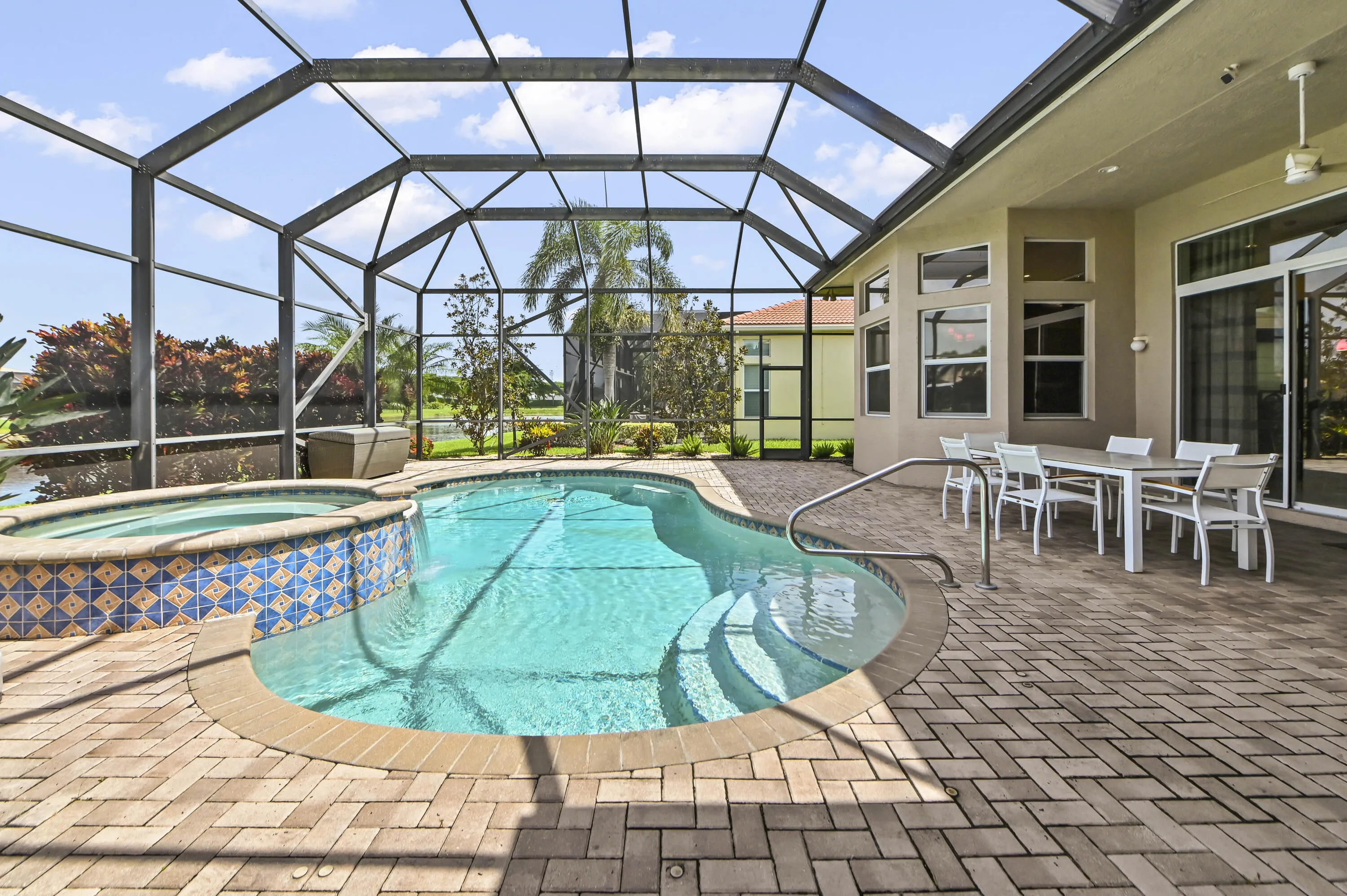 Property photo 37