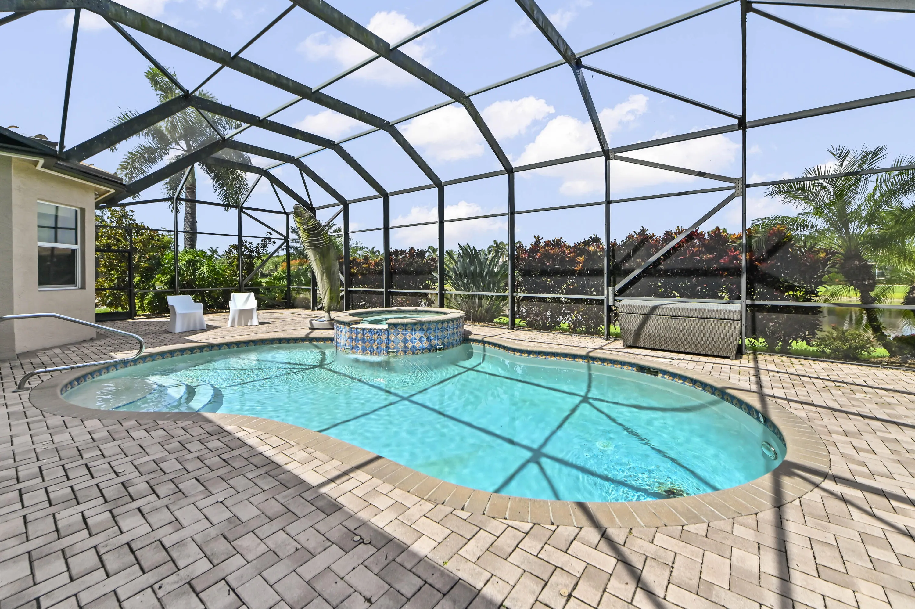 Property photo 38