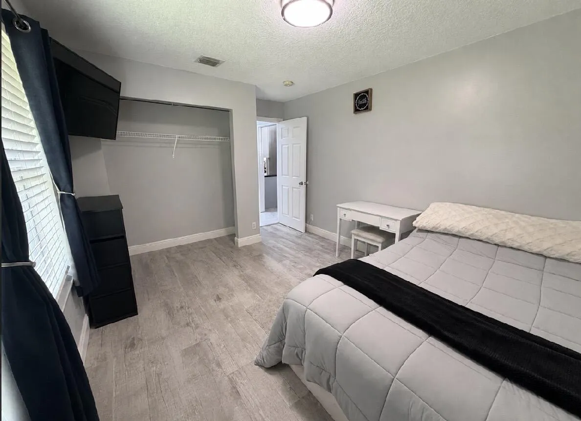 Property photo 24