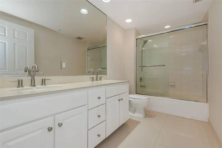 with glass shower doors