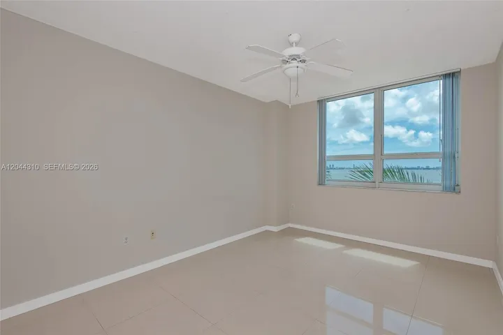 2nd bedroom with direct bay views