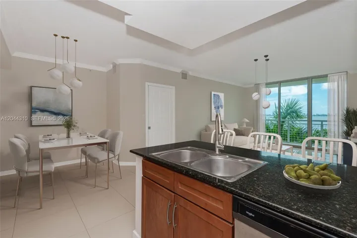 bayviews to dining area and living​​‌​​​​‌​​‌‌​‌‌​​​‌‌​‌​‌​‌​​​‌​​ room