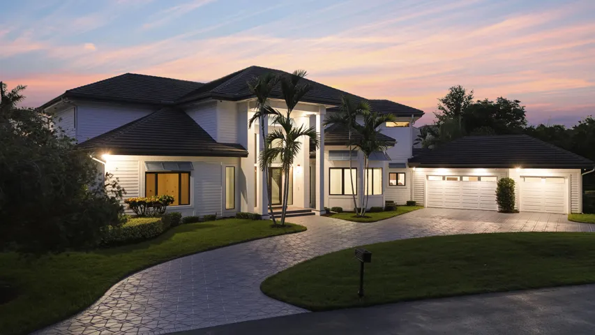18411 SE Lakeside Drive Tequesta