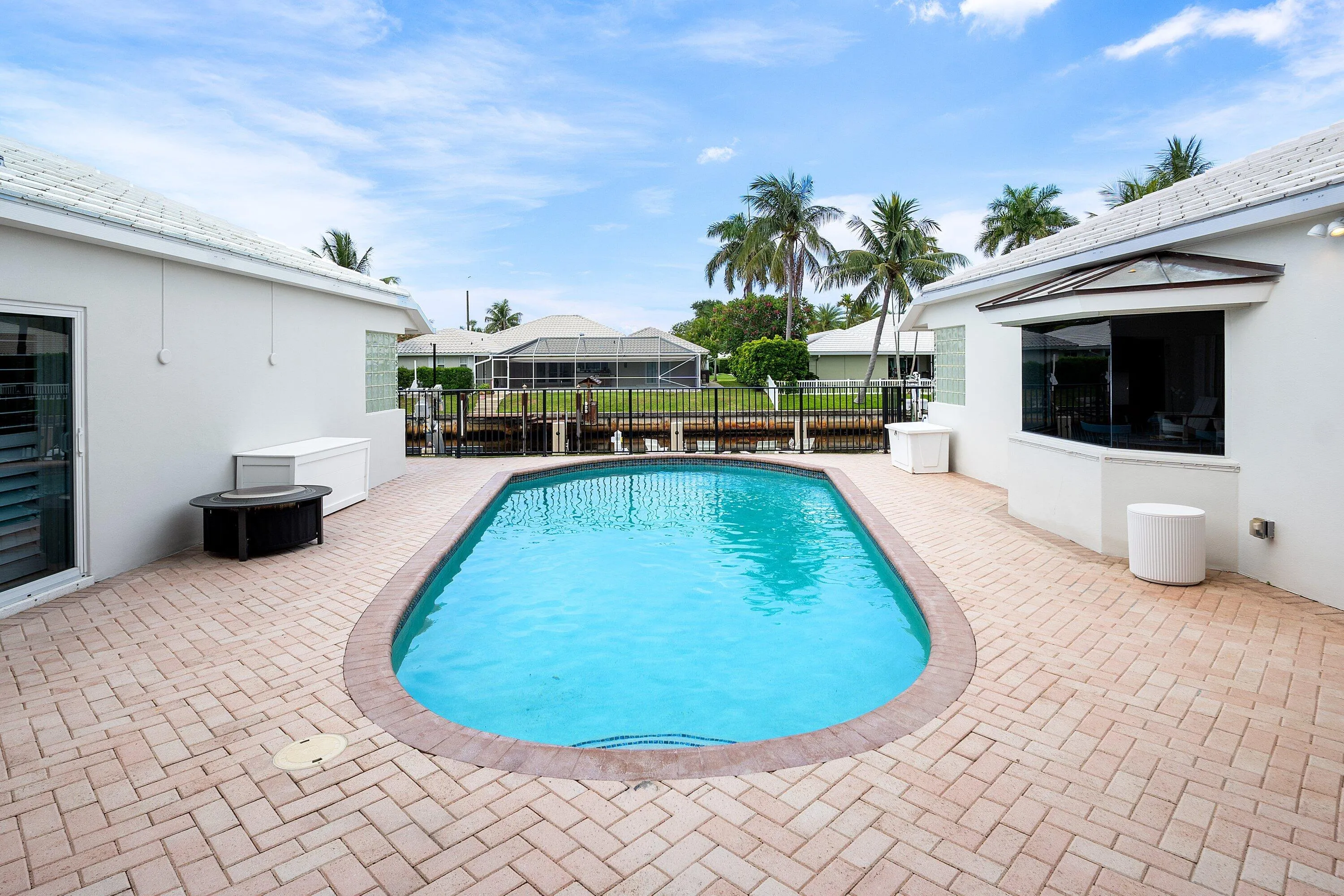 027-1332TamarindWay-BocaRaton-FL-33486-S