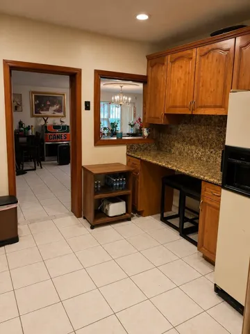 Kitchen 4
