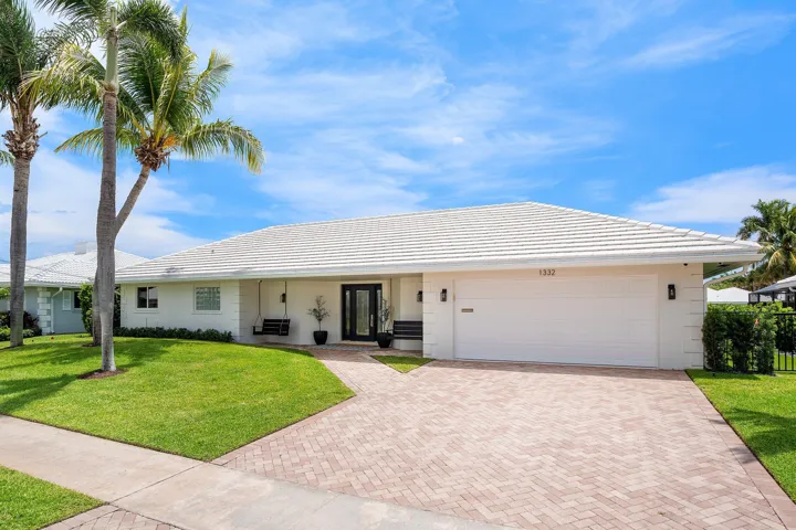 003-1332TamarindWay-BocaRaton-FL-33486-S