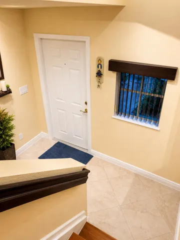 Entrance 1