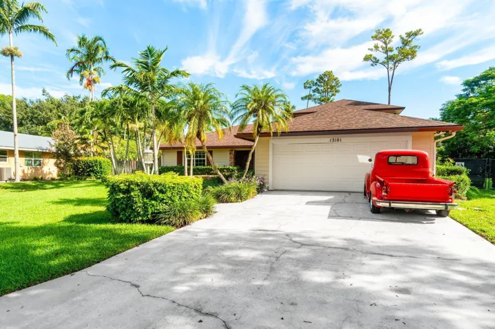 001-12101TumbleweedCourt-Wellington-FL-3