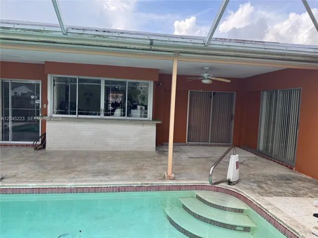 pool deck
