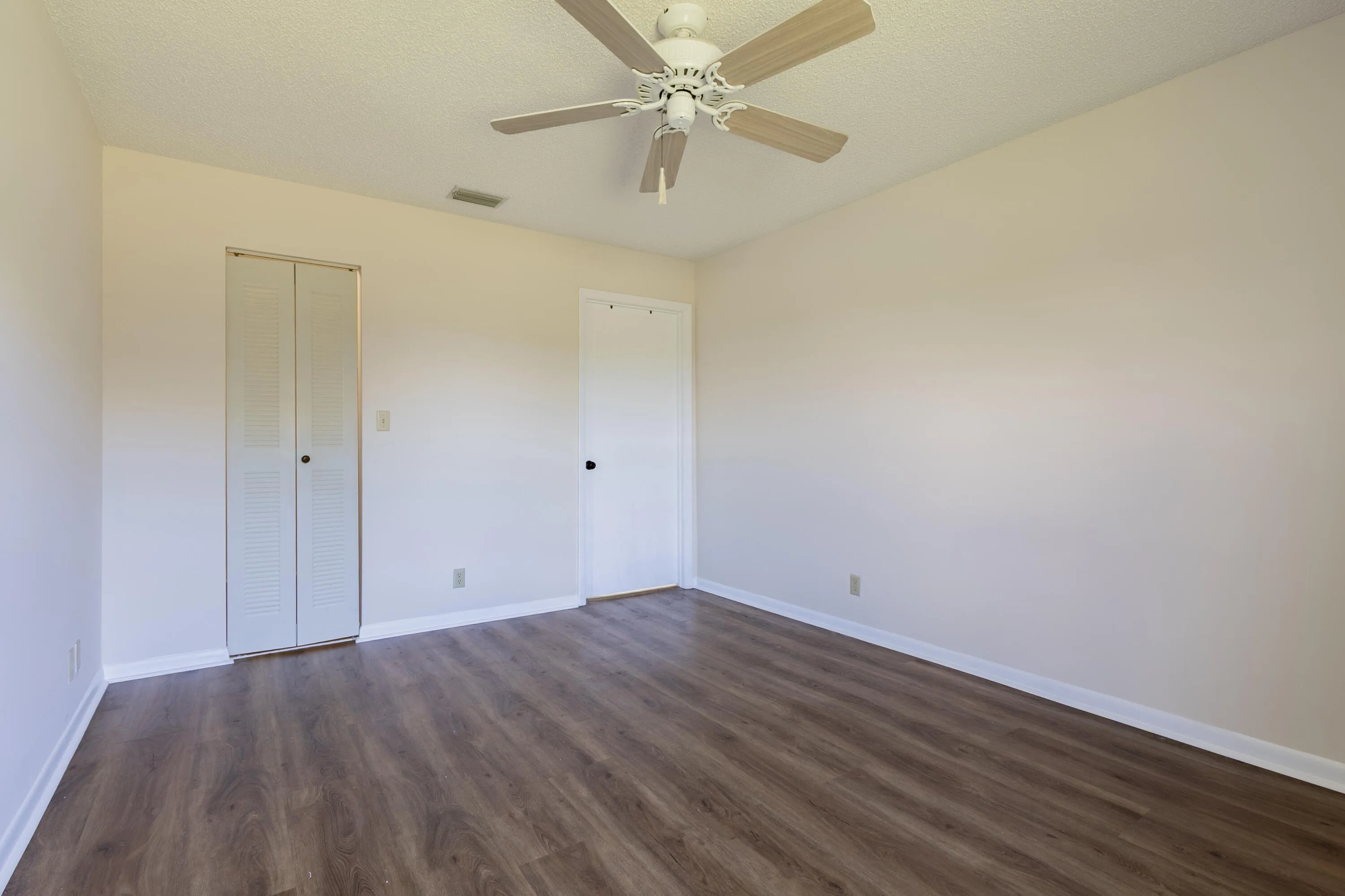 0E7A9933-HDR