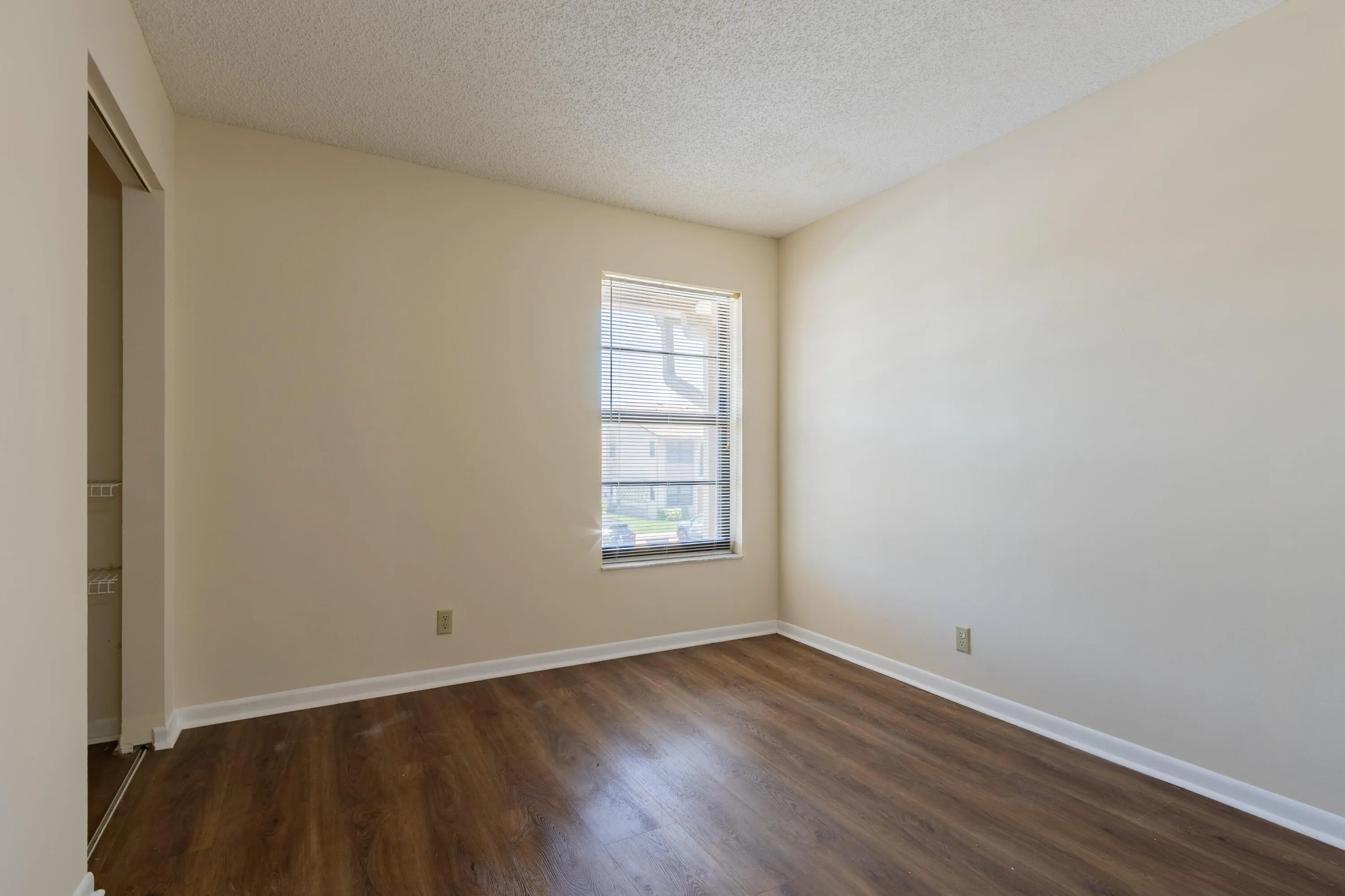 0E7A9945-HDR