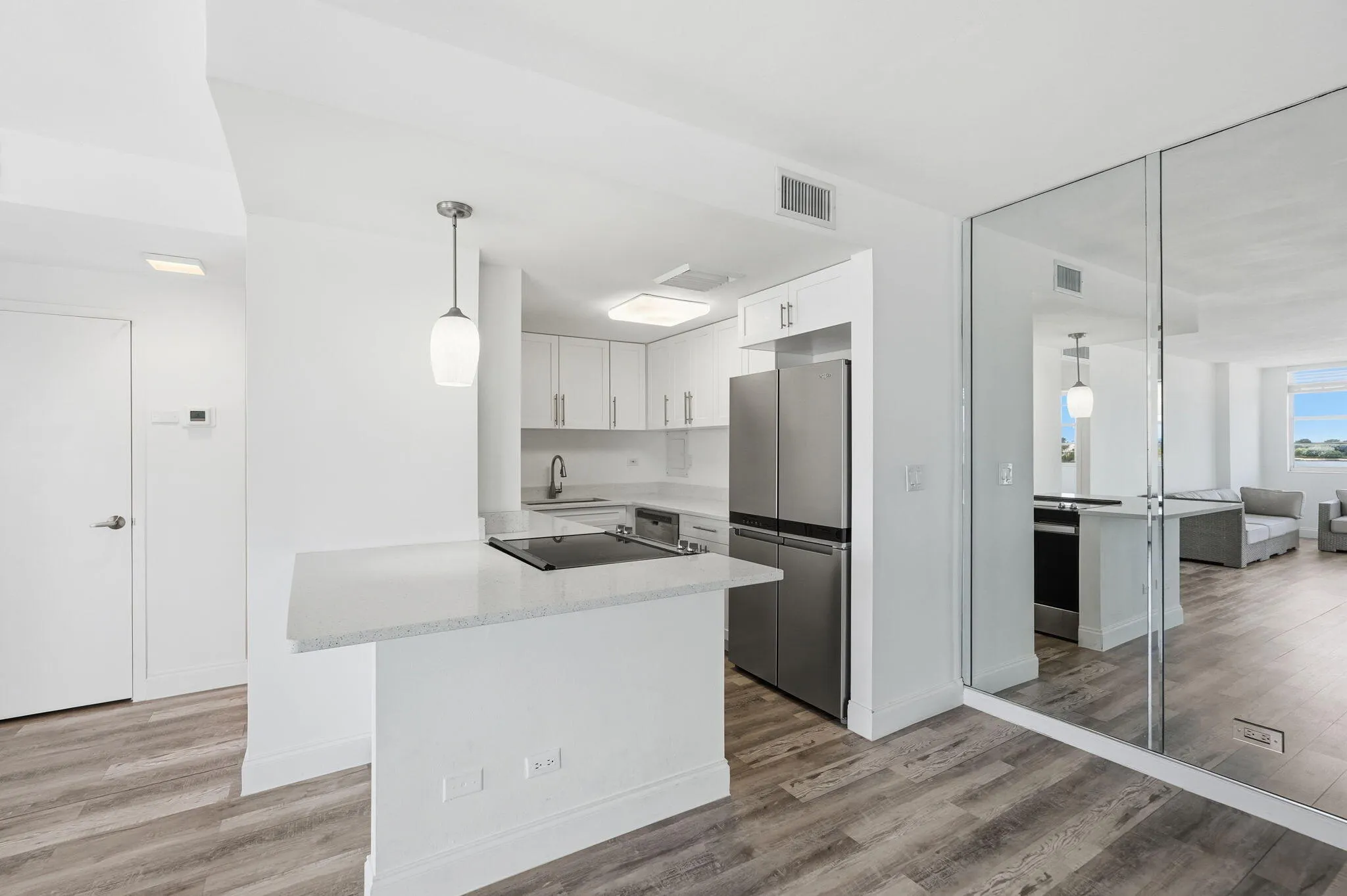 19-web-or-mls-2800_N_Flagler_Dr_Unit_410