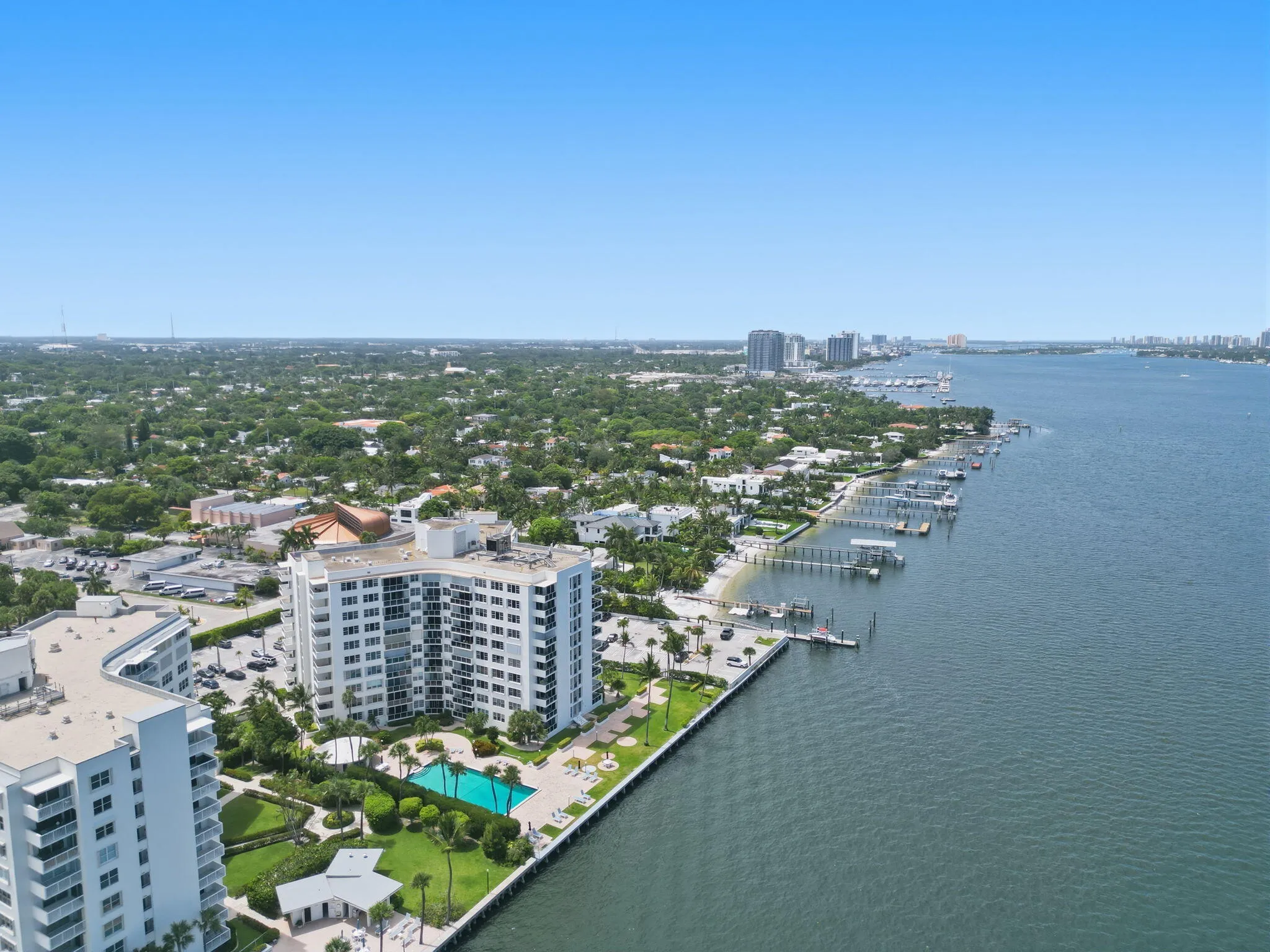 52-web-or-mls-2800_N_Flagler_Dr_Unit_410
