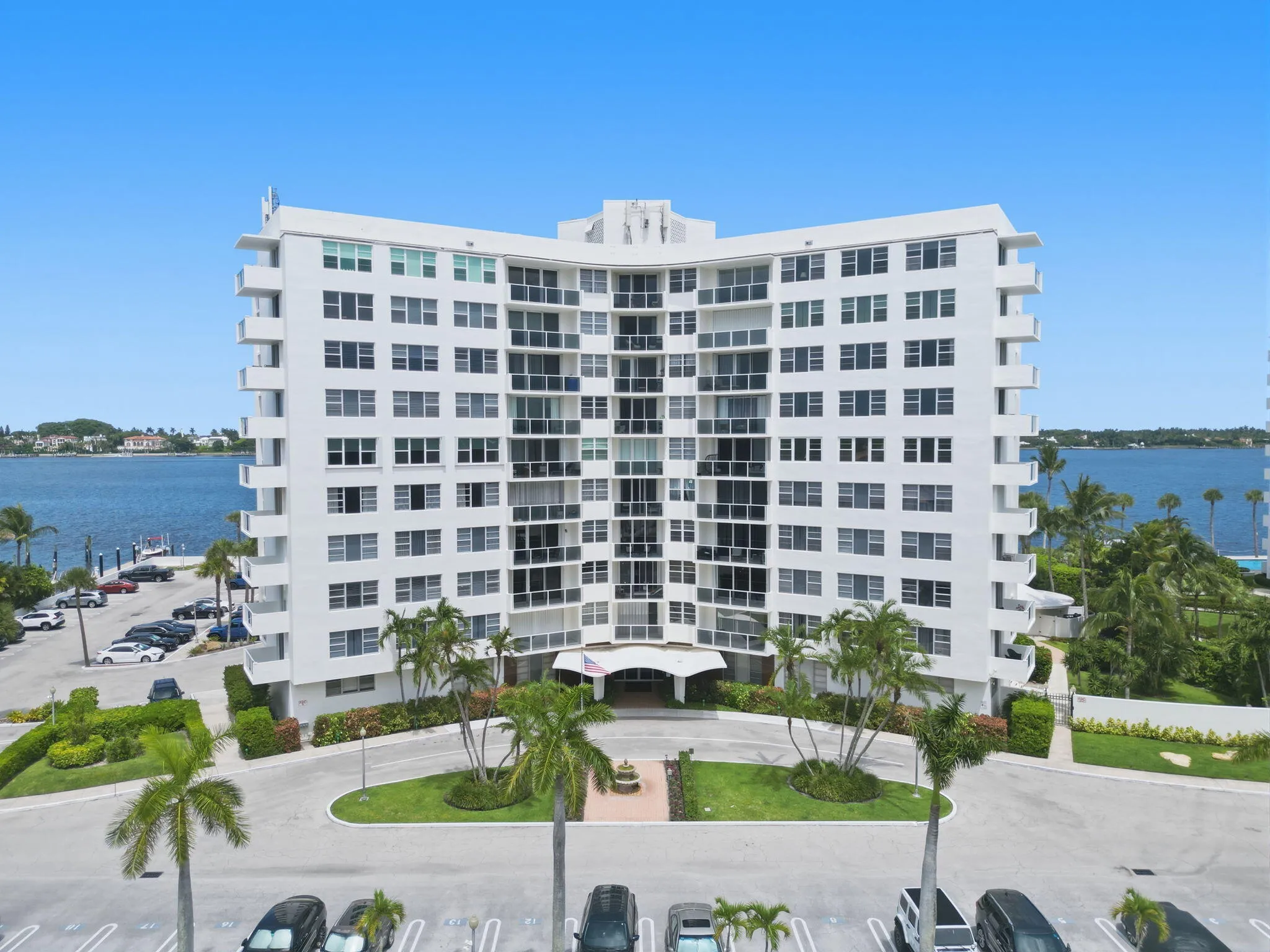 41-web-or-mls-2800_N_Flagler_Dr_Unit_410