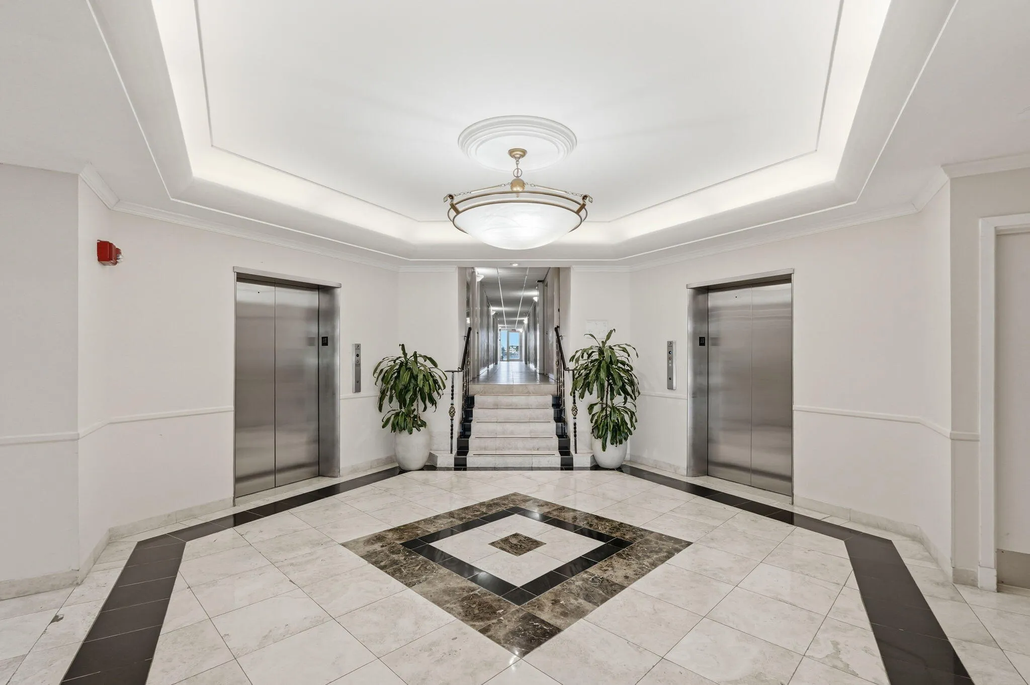 4-web-or-mls-2800_N_Flagler_Dr_Unit_410_