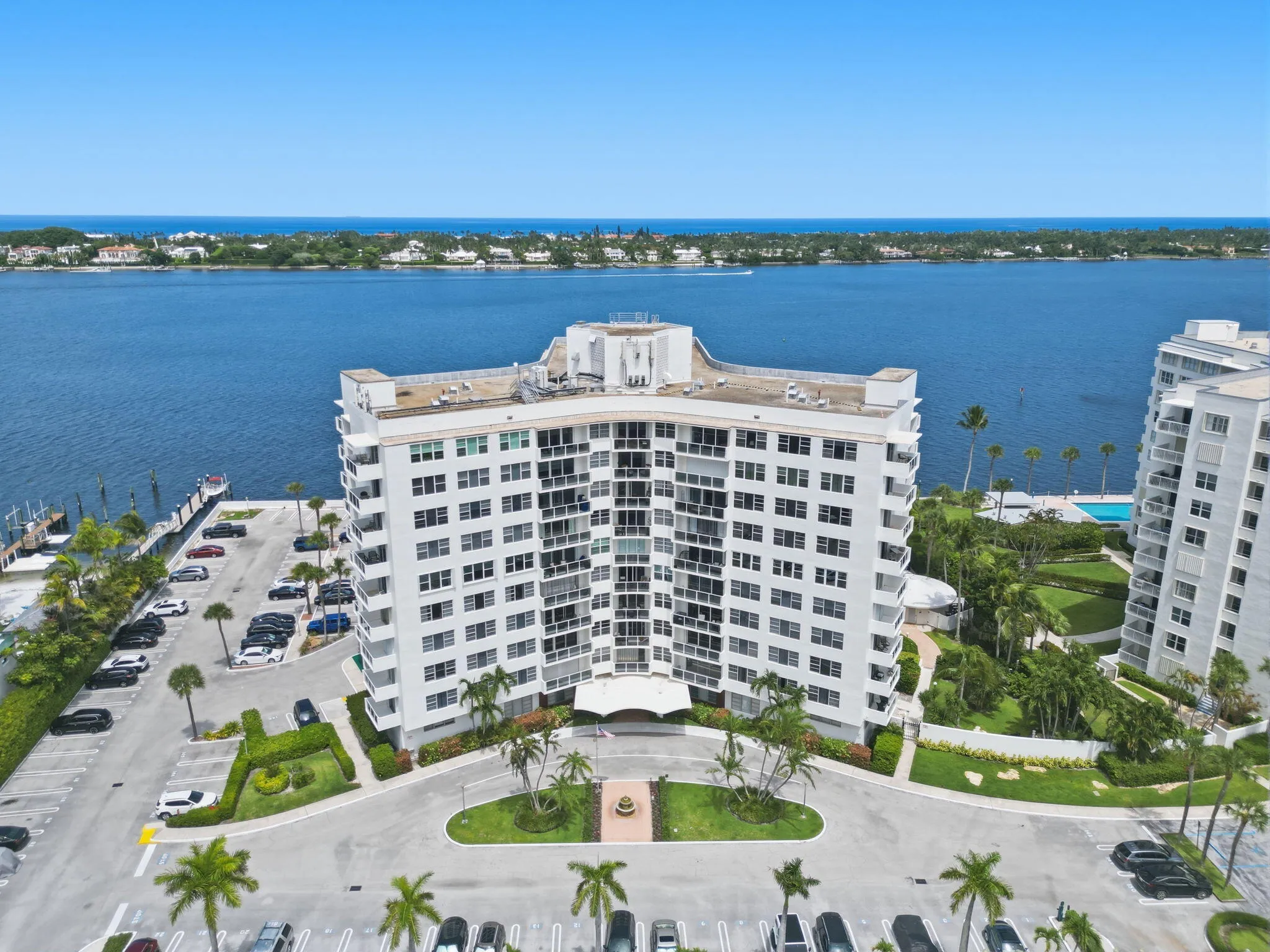 44-web-or-mls-2800_N_Flagler_Dr_Unit_410
