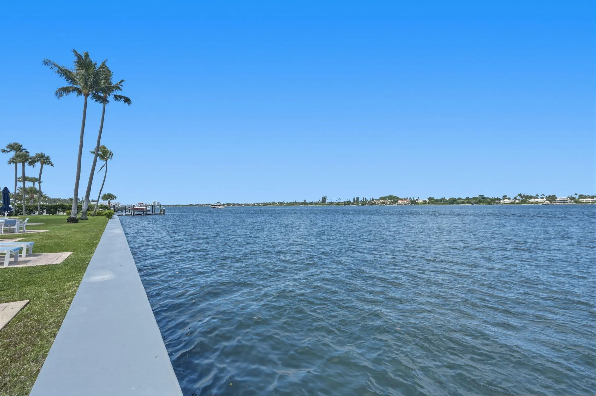 37-web-or-mls-2800_N_Flagler_Dr_Unit_410